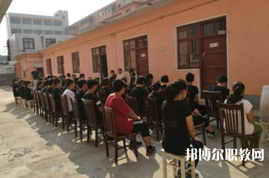 安陽源首科技制藥學校怎么樣、好不好