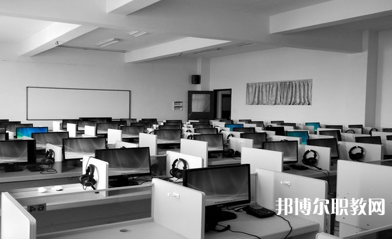 南召縣培英中等職業學校怎么樣、好不好