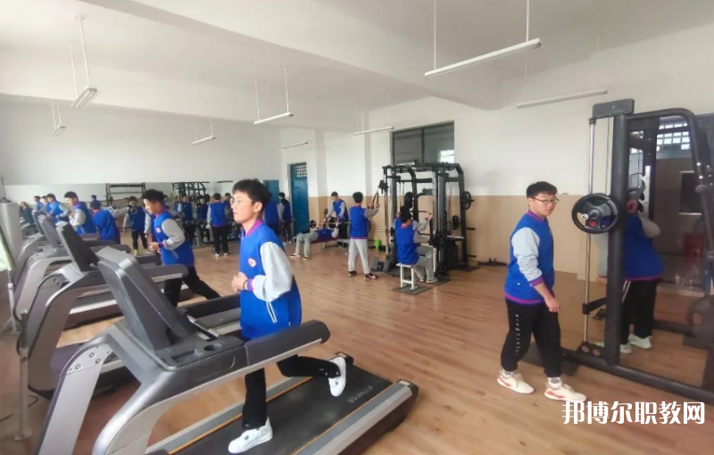 周口市潁河職業(yè)中等專業(yè)學校地址，乘車路線