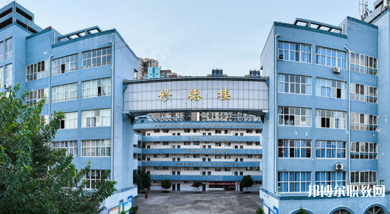 四川2024年初中畢業讀什么中專