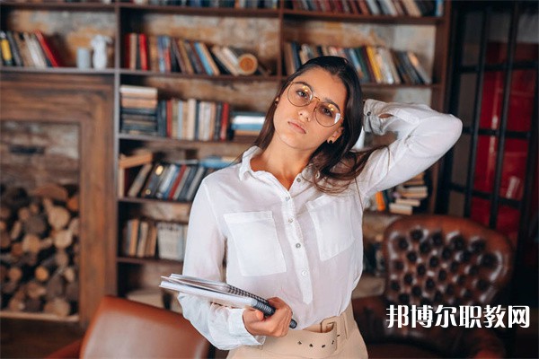 廣東哪里的職業(yè)中學(xué)能讀電工制冷專(zhuān)業(yè)