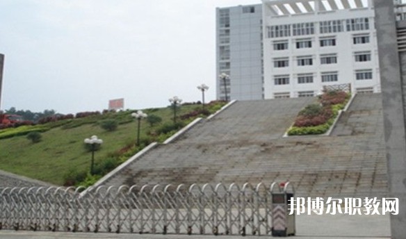 2024百色市民族工業(yè)中等專業(yè)學(xué)校招生計(jì)劃 招生人數(shù)是多少(附要求、條件、對(duì)象)