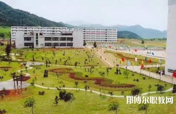 長(zhǎng)江科技中等專(zhuān)業(yè)學(xué)校怎么樣、好不好