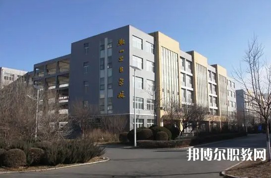 2024鞍山衛生學校招生計劃 招生人數是多少(附要求、條件、對象)