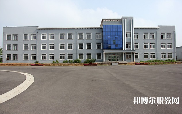撫順縣職業高級中學