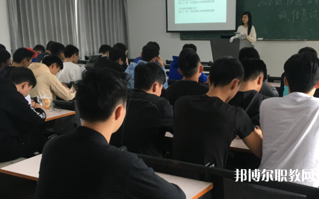 2025浙江中專學校最新排名前三名單