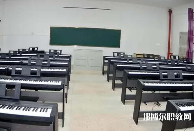 成都2025年讀鐵路學校讀什么專業好