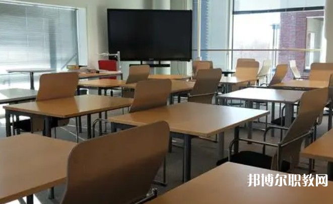 成都2025年鐵路學校有哪些專業適合女生