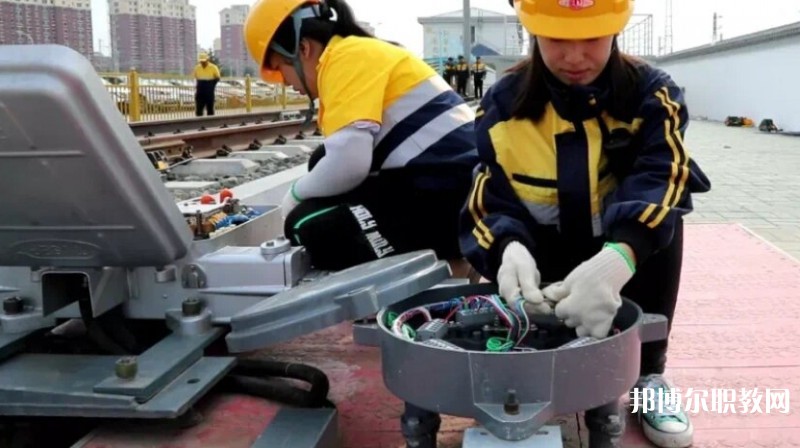 自貢2025年中專鐵路學校專業課程